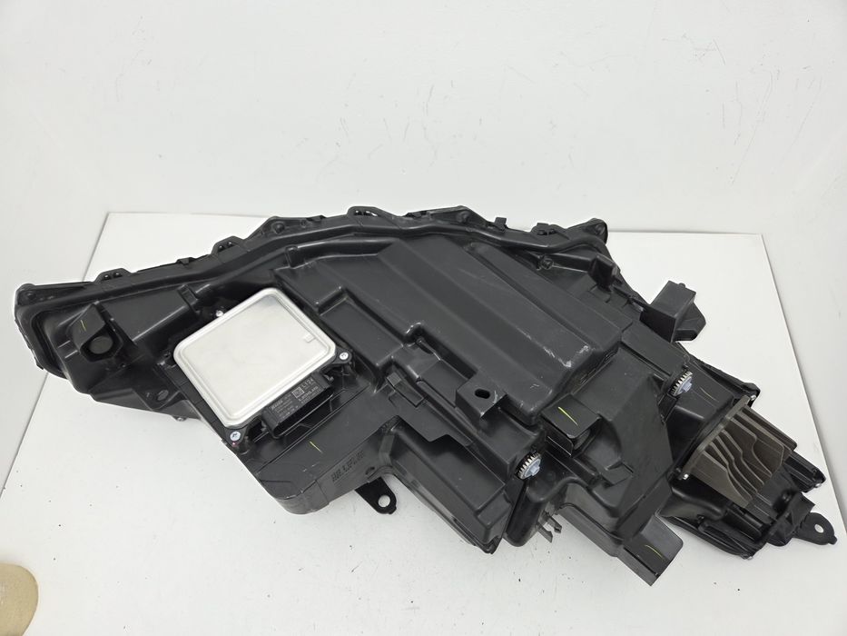 Фара ліва Lexus RX 2023-2025 Triple Led USA