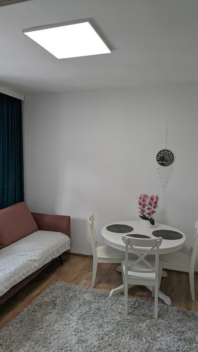 Mieszkanie -3 Pokoje , Okazja, Centrum Miasta, I piętro - Widok 3