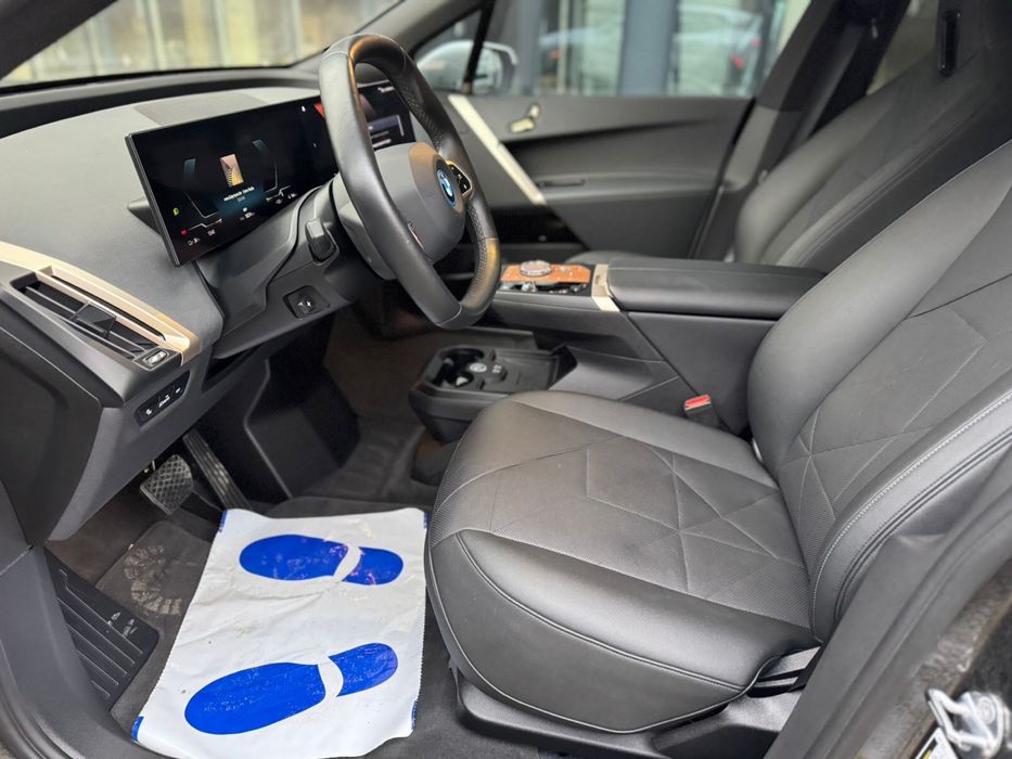 Продам BMW iX 2022 i20
