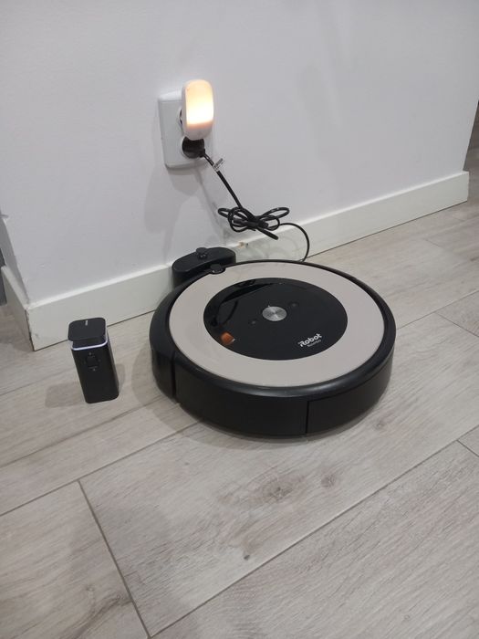 iRobot Roomba e5 stan bdb PL