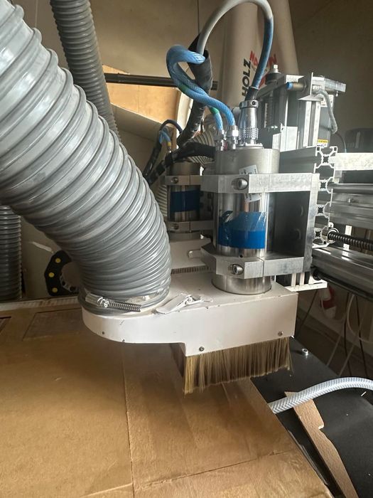 Продається двохшпиндельний фрезерний верстат із ЧПУ 600x900