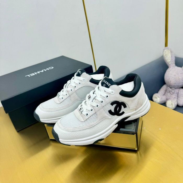 Sneakersy Chanel White