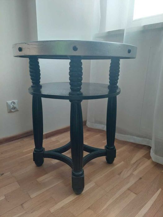 Antyk okrągły stolik z początku XX w