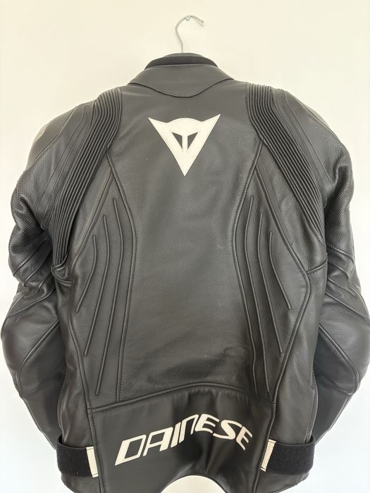 Casaco Dainese Avro 4 Micro-perfurado