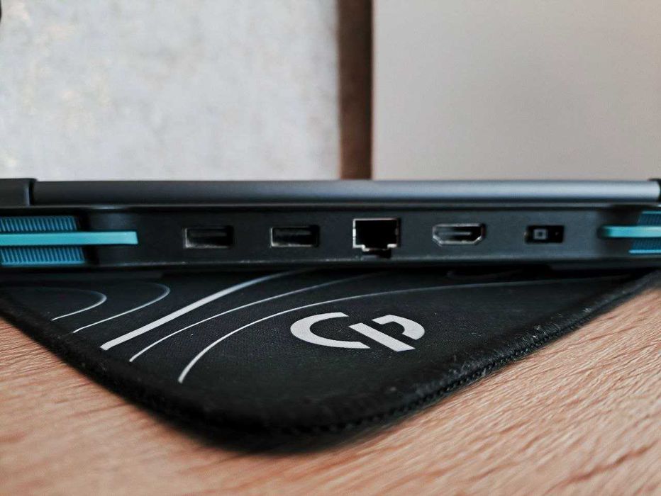 Lenovo LOQ 15 с RTX 4050