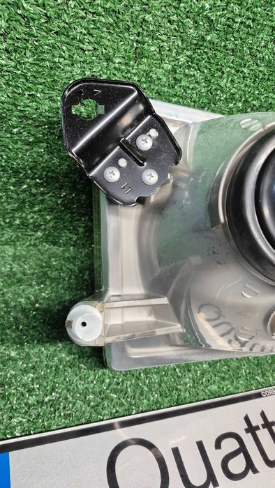 Otica Farol Esquerdo Ford Transit MK3 1985 a 1992 Ref. 431-1125L-LD-E NOVO DEPO