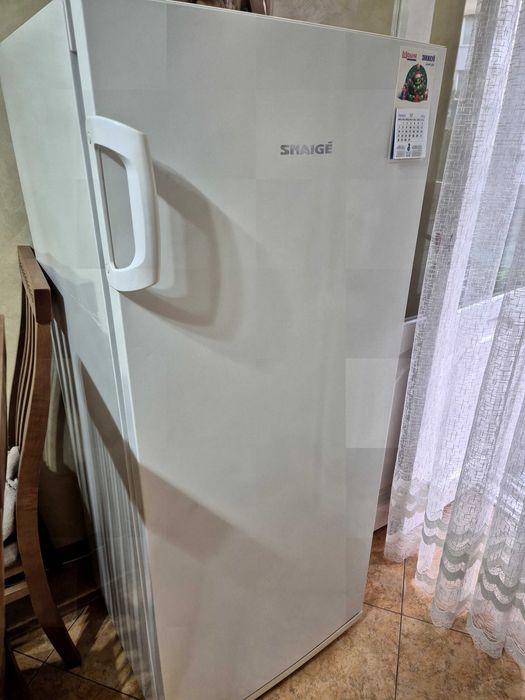 Морозильна камера б/в продам