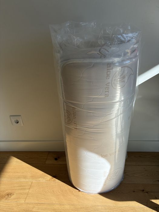 Colchao lufe 190x80 NOVO