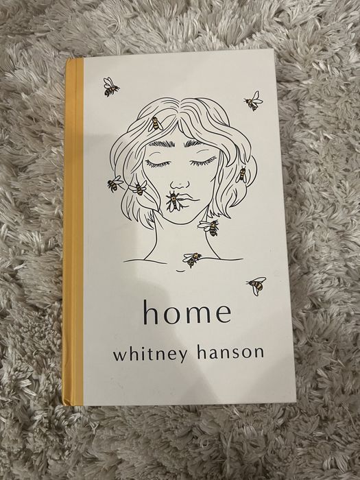 Livro ‘Home’ by Whitney Hanson NOVO