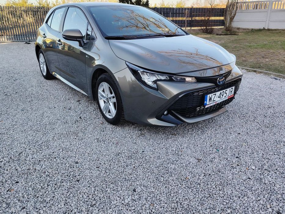 Toyota Corolla Salon , Polska, hybryda, kamera,