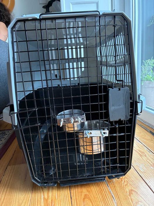 Caixa de transporte para cão