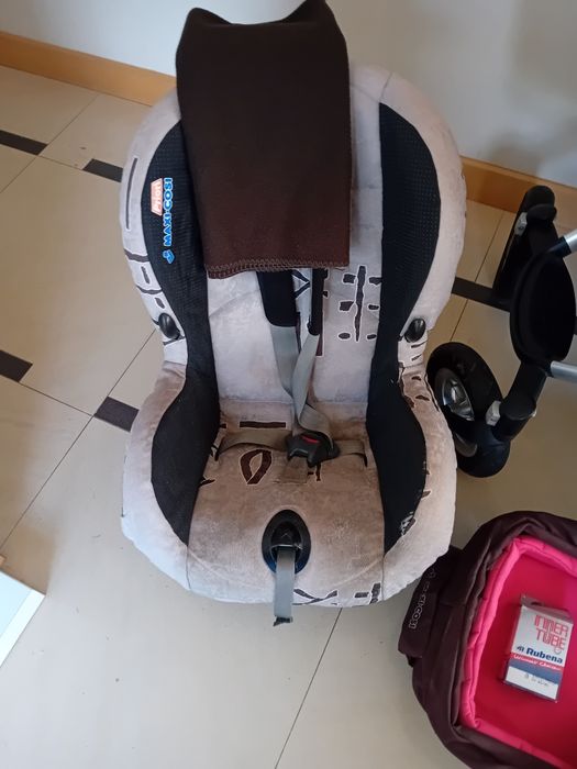 Wózek dziecięcy - Zestaw Maxi-Cosi Mura 4 Gondola Spacerówka Fotelik Pebble