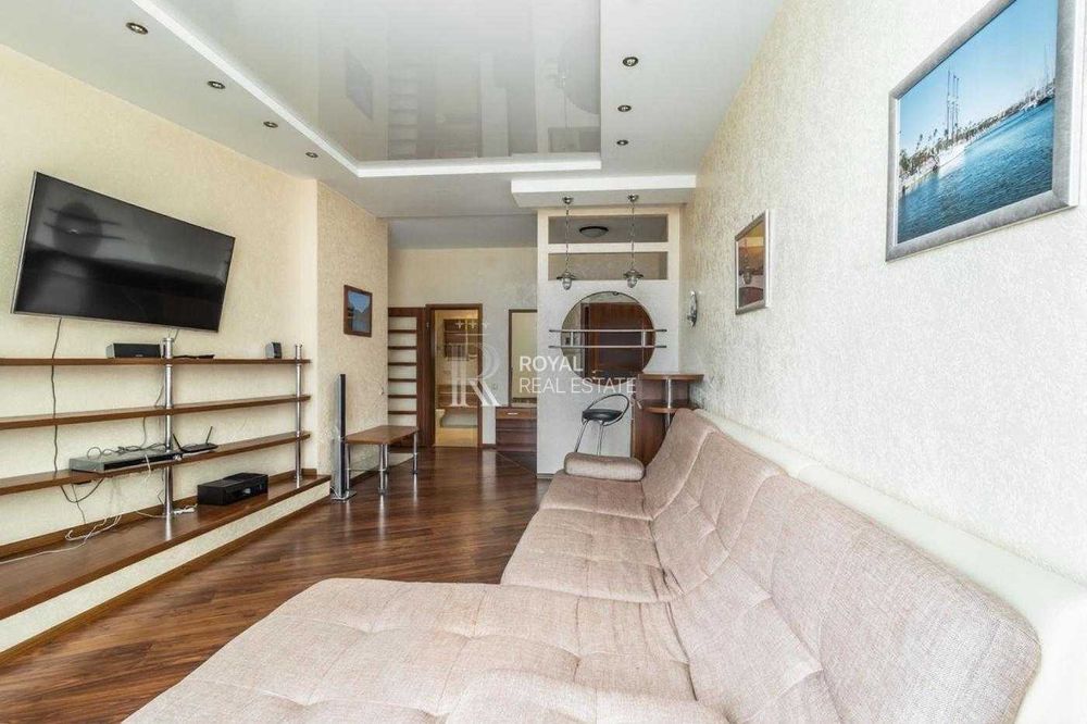 Продаж Квартира Київ ЖК «Оазис» Оболонь 2 кімнати 73,5 м² Вид на Дніпро 12 поверх Кладова Яхт-клуб Набережна Престижна локація Інфраструктура