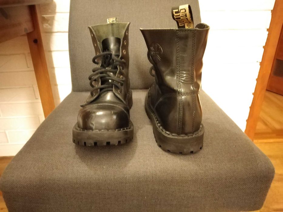 Glany 8 dziurek Steel