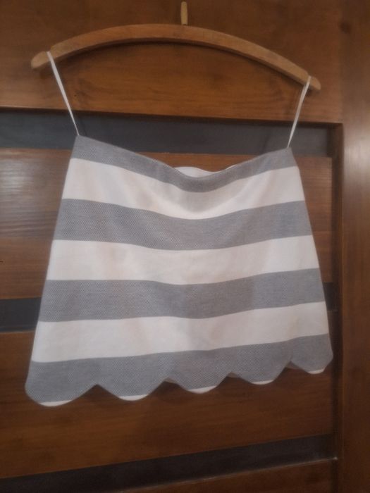 Spódniczka Top Shop rozm.S,viskoza,stan bardzo dobry.