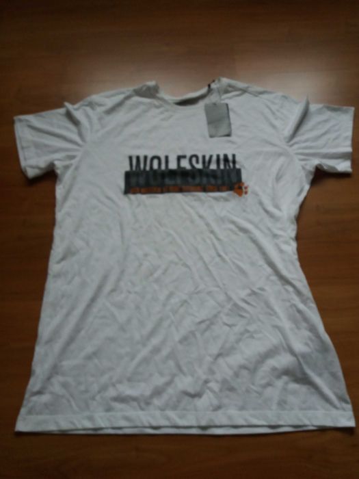 Koszulki męskie Jack Wolfskin.