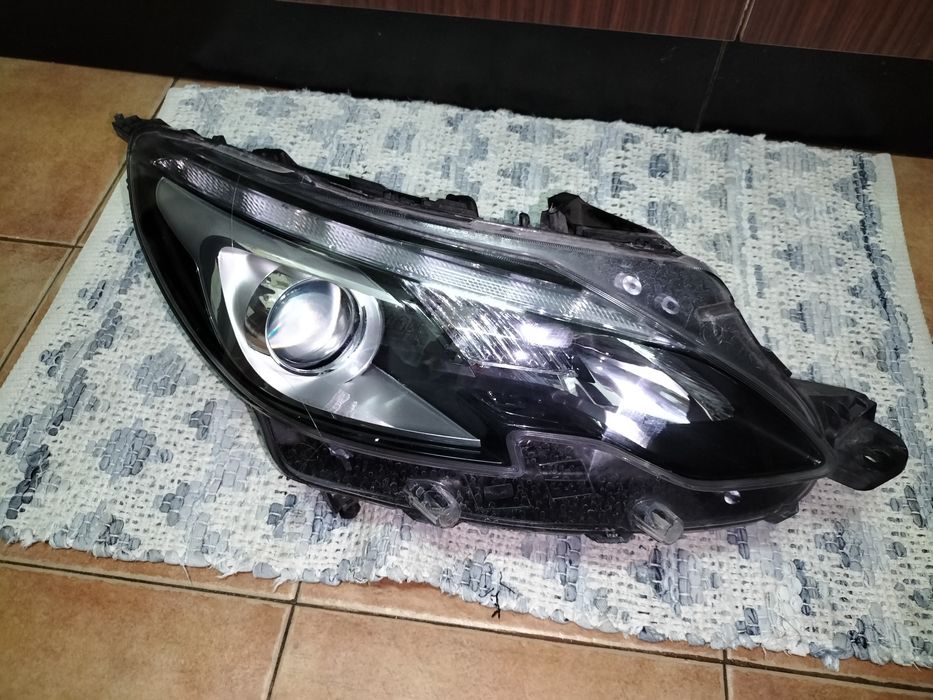 Óptica pegout 2008 do lado direito