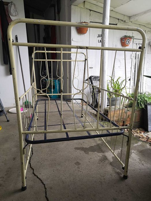 Cama ferro berço