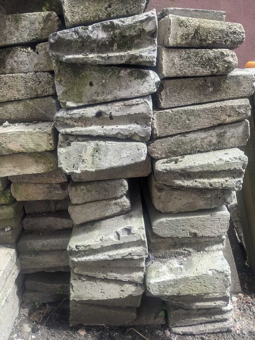Stare Krawężniki betonowe brzegi do płytek chodnikowych
