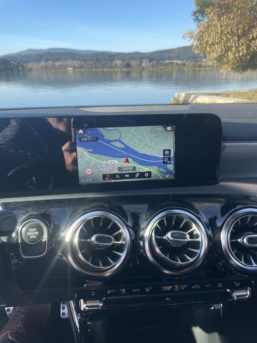 Mercedes “250 e” como novo