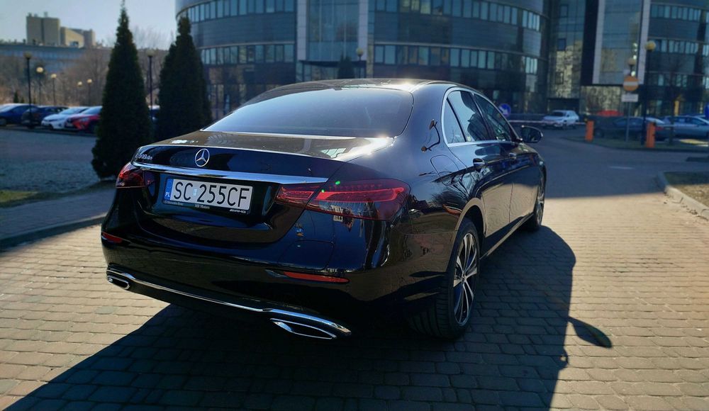 Mercedes E Class  |  Wynajem E klasa E300dE