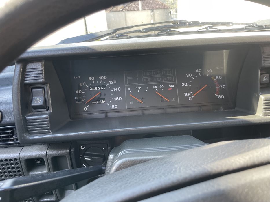 Автомобіль ВАЗ 21099