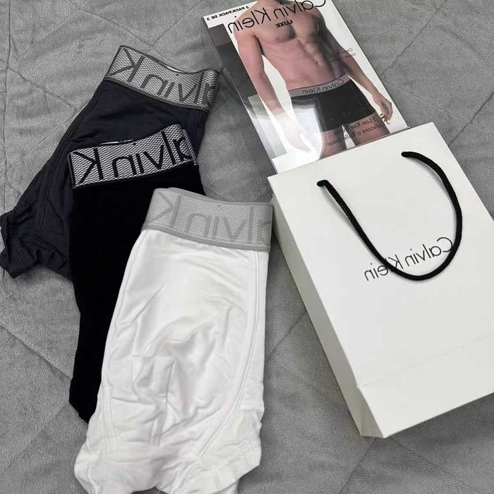 Męskie bawełniane bokserki Calvin Klein – 3 sztuki, komfortowe