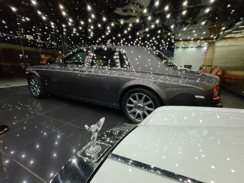 Rolls Royce Phantom 6.8 V12