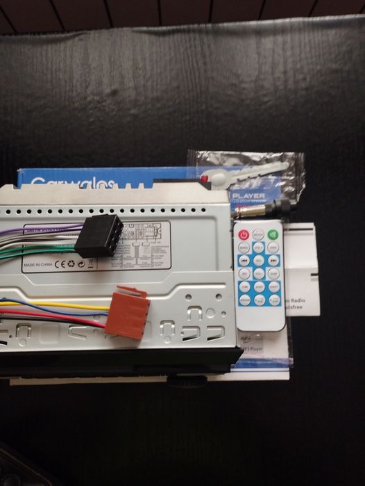 Автомагнітола Carwales 3927