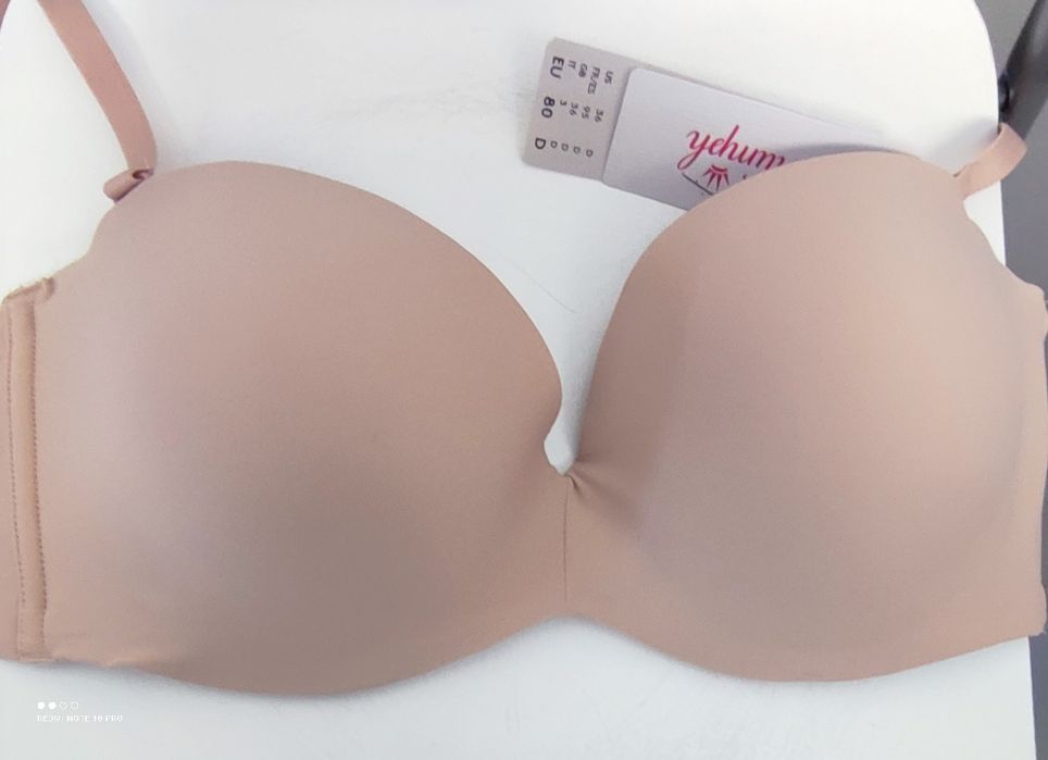 Biustonosz Triumph Stepy Soft 01 WDP push-up rozm.80D.   O754