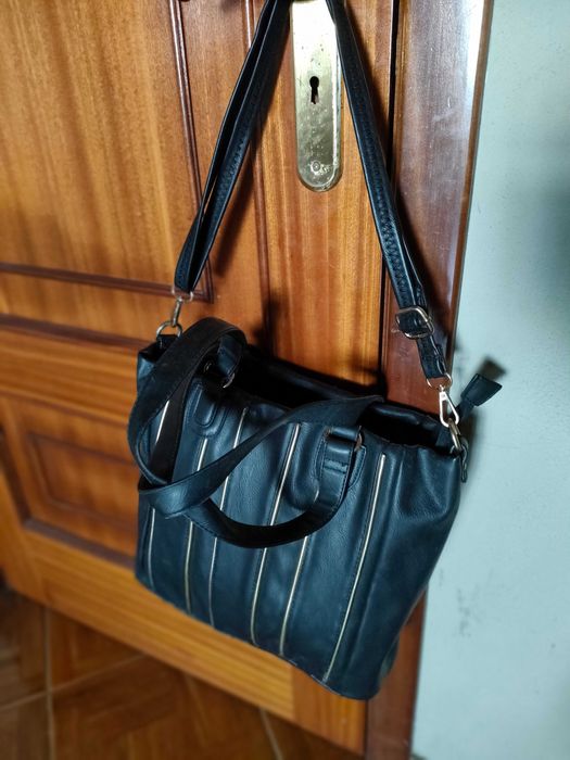 Malas e bolsas várias