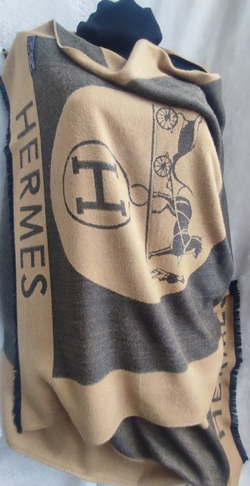 Шарф Hermes кашемировый палантин