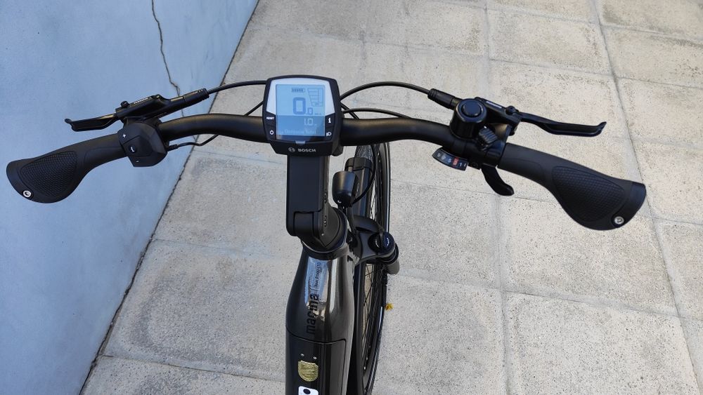 Bicicleta elétrica KTM Macina Tour P500 LTD