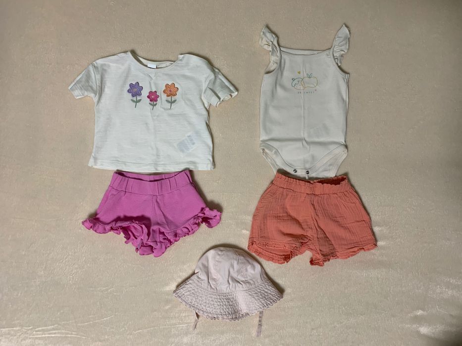 Одяг для немовлят 62 і 74 розміри