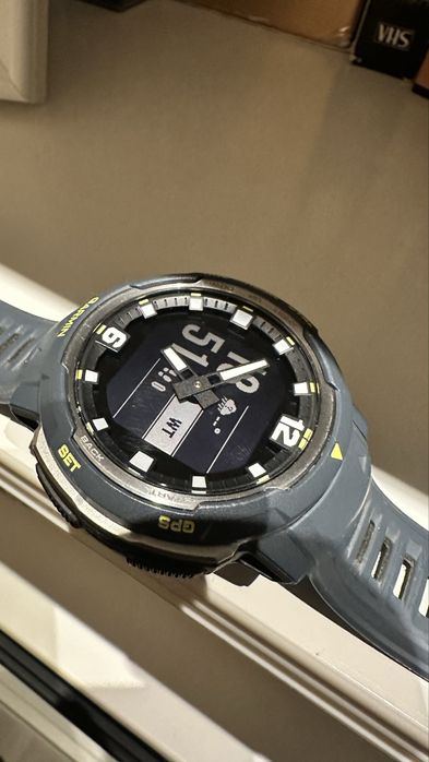 Garmin Instinct Crossover Smartwatch
