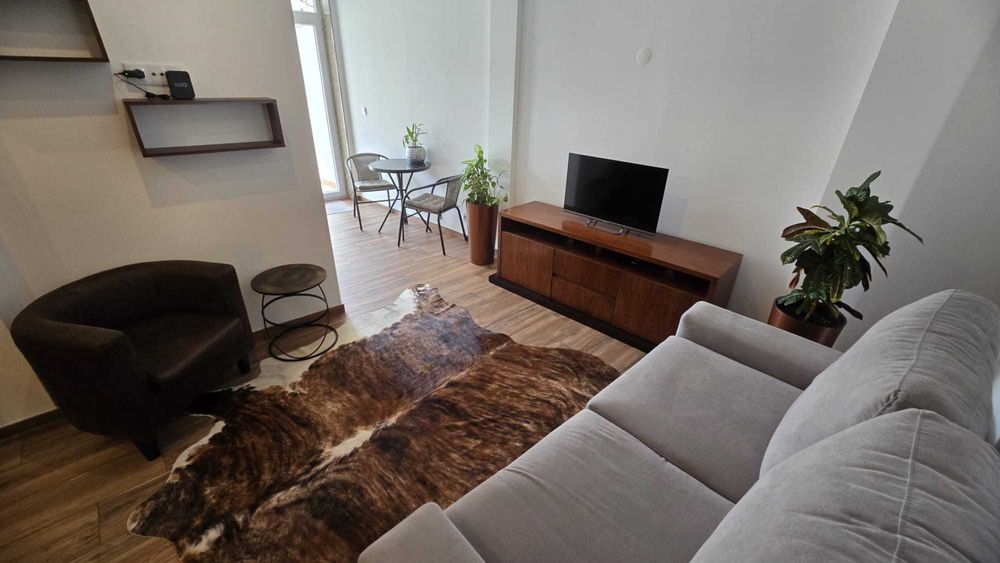 Arrendo quarto/suítes estudantes Porto