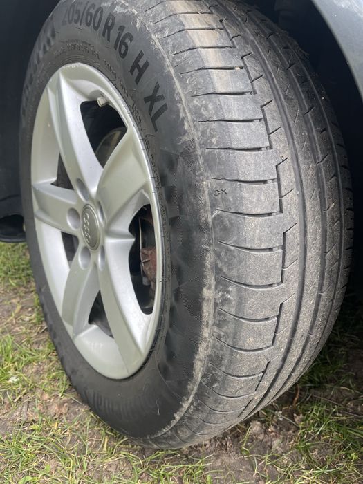 Ауді а4б6  2.0 бензин