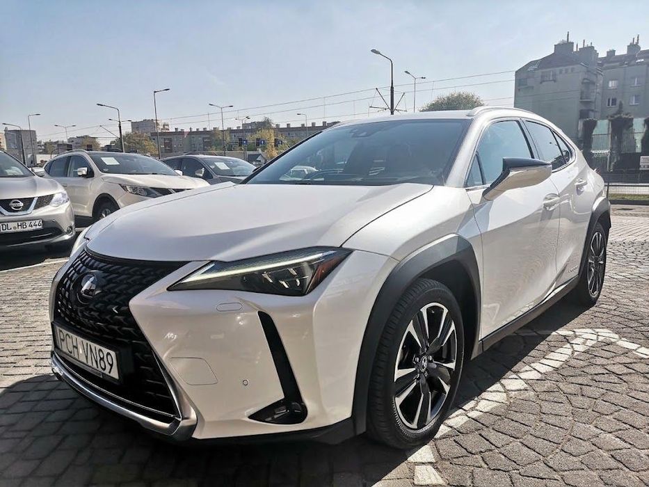 Lexus UX