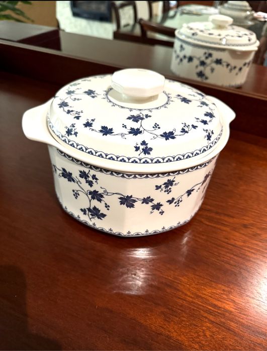 Serviço de jantar Royal Doulton