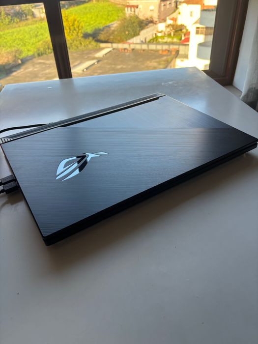 Portátil Gaming ASUS ROG Strix G15