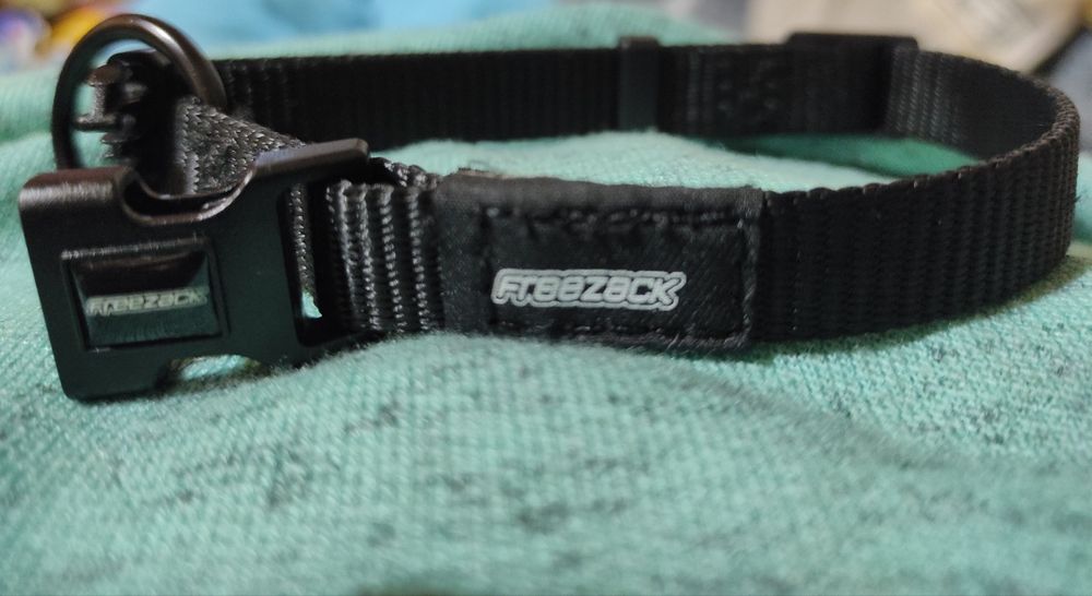 Нашийник для собак, котів.