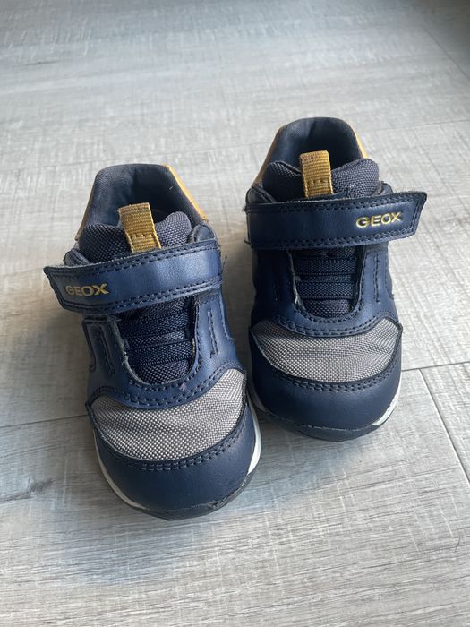 Buty sneakersy/ adidasy Geox 22
