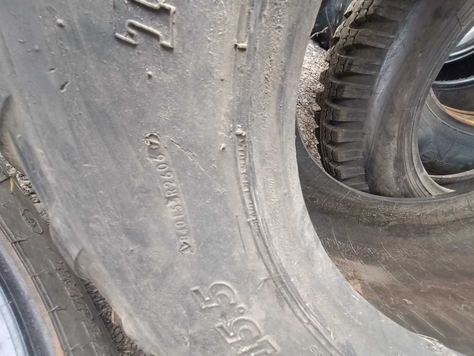 Opona rolnicza 400/60-15.5 BKT Traction 882 przyczepa tanem beczka