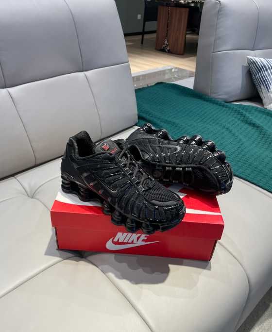 Nike Shox TL Czarny R.37,5