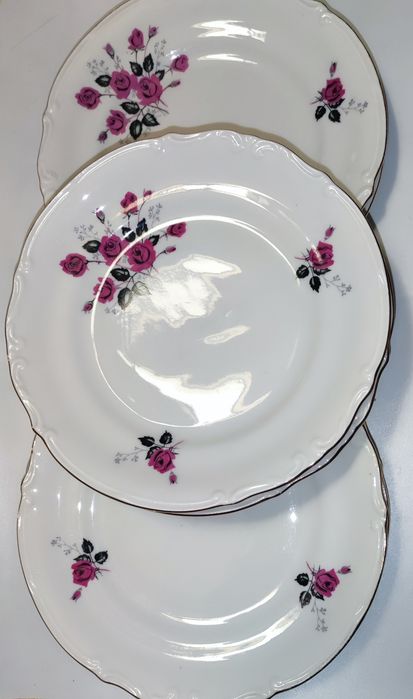 Chodzież Alicja 6 szt. talerzy sygn kalka róże 19 cm