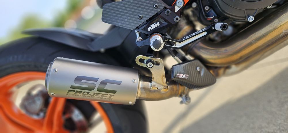 KTM 1290 SUPER DUKE R