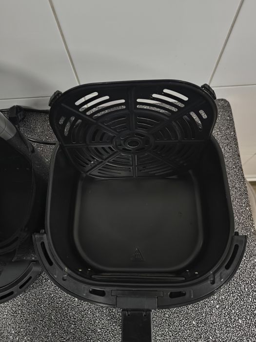 Air fryer 7,4L dentro de garantia