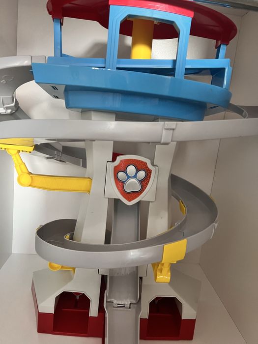 Wieża baza psi patrol