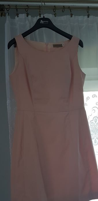 Sukienka pudrowy róż