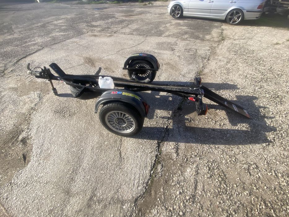 Atrelado p/ mota com rampa retractil